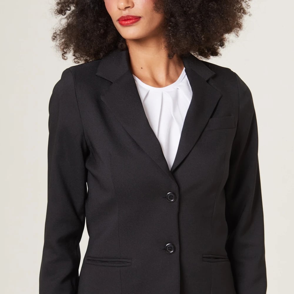 uniforme-executivo-feminino-blazer-preto